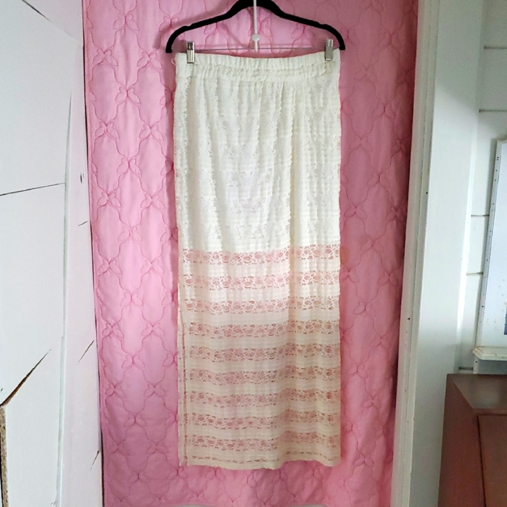 No Boundaries Cream Lace Pencil Maxi Skirt, Size L